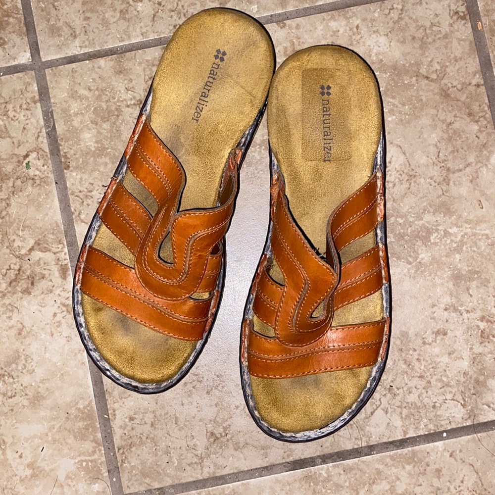 Naturalizer slide sandal